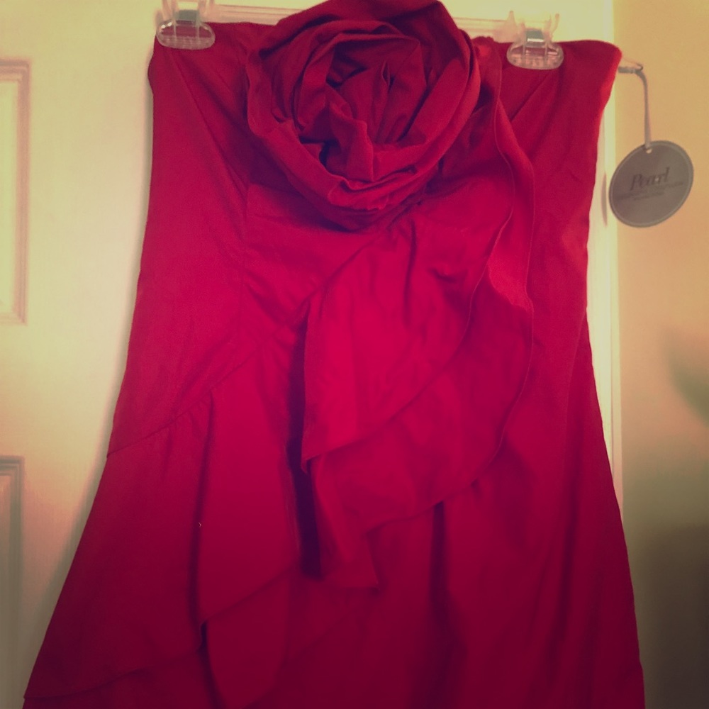 Red Dress Size 4.  Rosette detail!